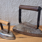 Vanhat metalliset silitysraudat - pikkukuva 2