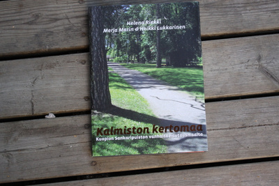 Helena Riekki Kalmiston kertomaa Kuopion sankaripuiston #7