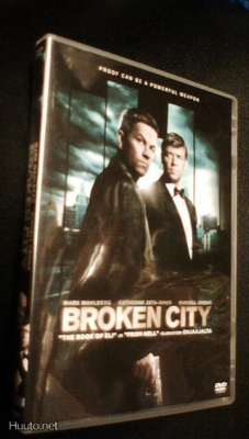 BROKEN CITY DVD (Mark Wahlberg, Russell Crowe 2013) Sis.pk:t