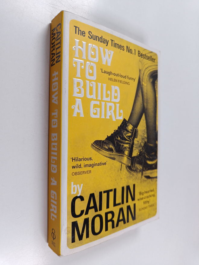 Caitlin Moran : How to build a girl