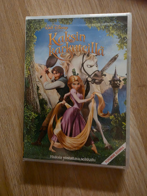 Kaksin karkuteillä