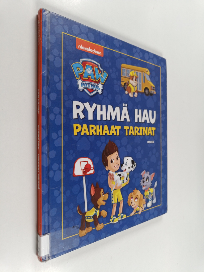 Fabrizio Petrossi : Ryhmä Hau : parhaat tarinat