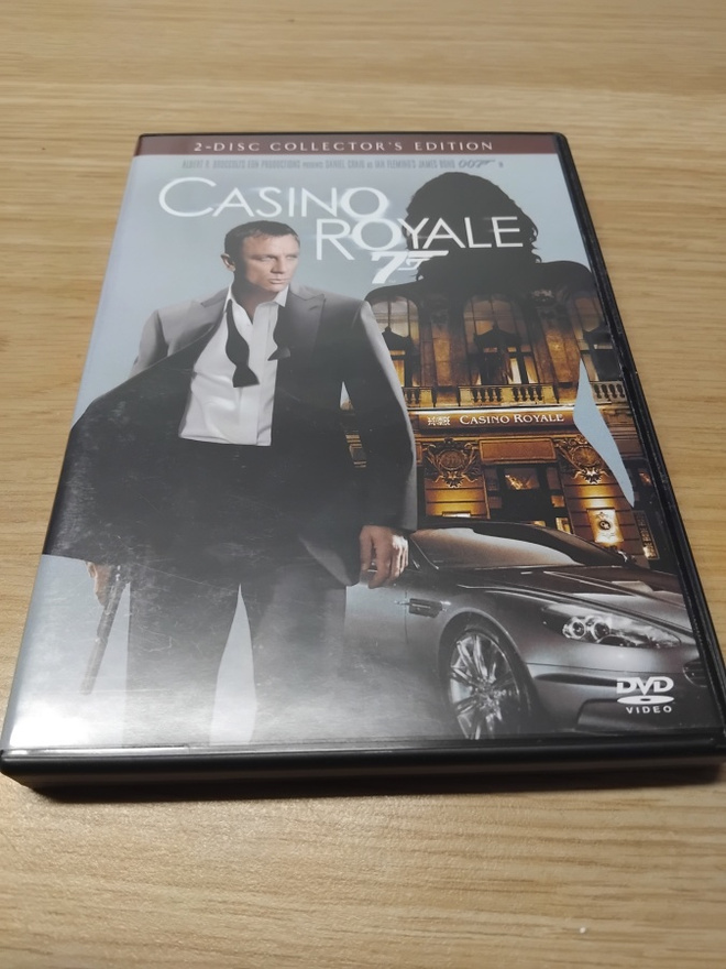 CASINO ROYALE                columbia pictures