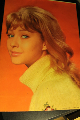VINTAGE UPEA ISO VALOKUVA  Christine Kaufmann