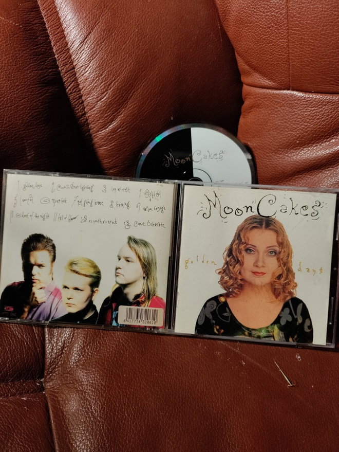 MOON CAKES -golden days CD.