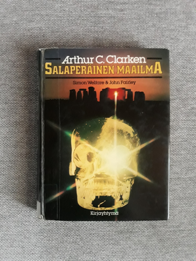 Arthur C. Clarke: Salaperäinen maailma