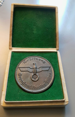 Saksalainen mitali v.1936 Rajateatterin avajaiset