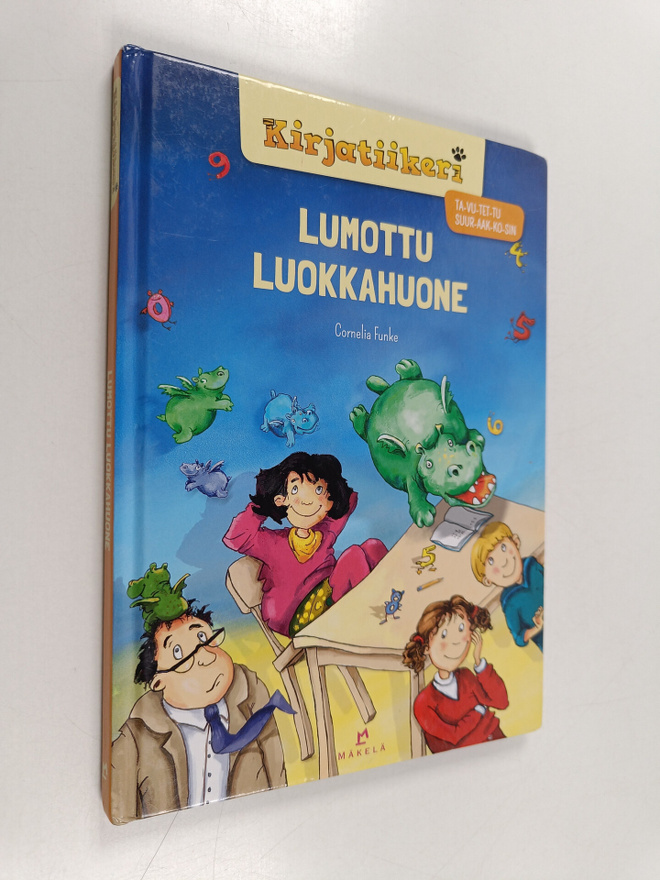 Cornelia Funke : Lumottu luokkahuone
