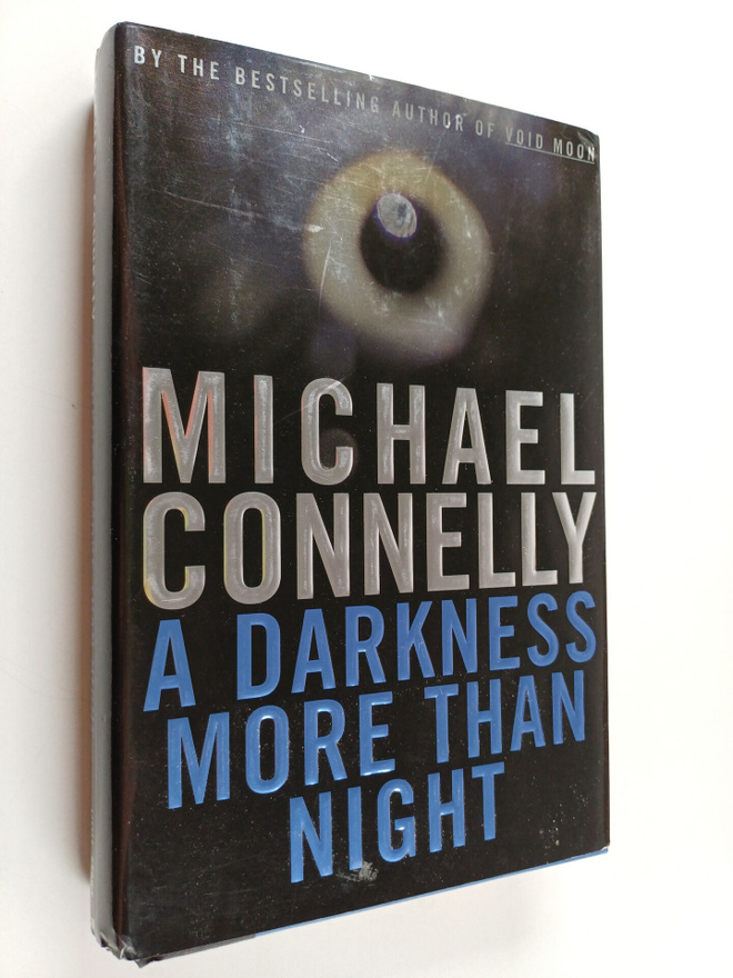 Michael Connely : A darknese more than night