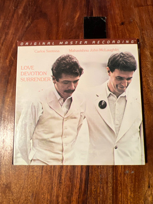 Carlos Santana, Mahavisnu John McLaughlin - Love…. Sacd/cd