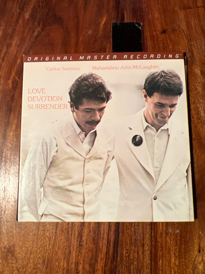 Carlos Santana, Mahavisnu John McLaughlin - Love…. Sacd/cd