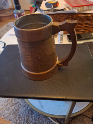 Tuoppi äänillä