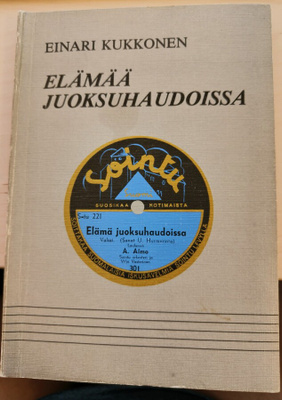Einari Kukkonen: Elämää juoksuhaudoissa