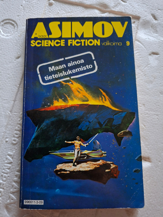 Isaac Asimovin Science Fiction valikoima 9