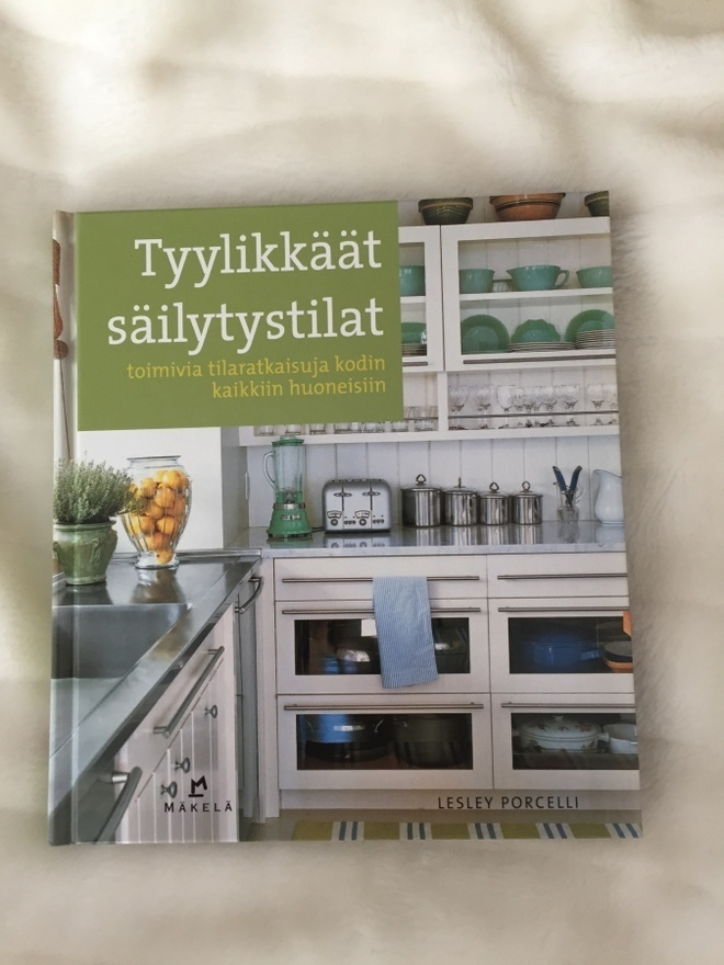 Tyylikkäät säilytystilat kirja