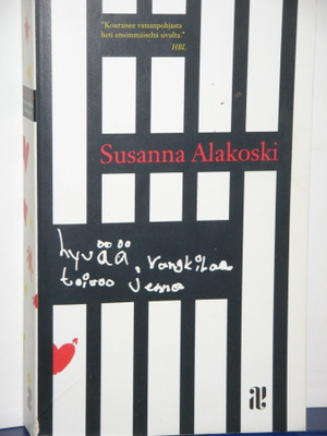 Susanna Alakoski : Hyvää vangkilaa toivoo jenna