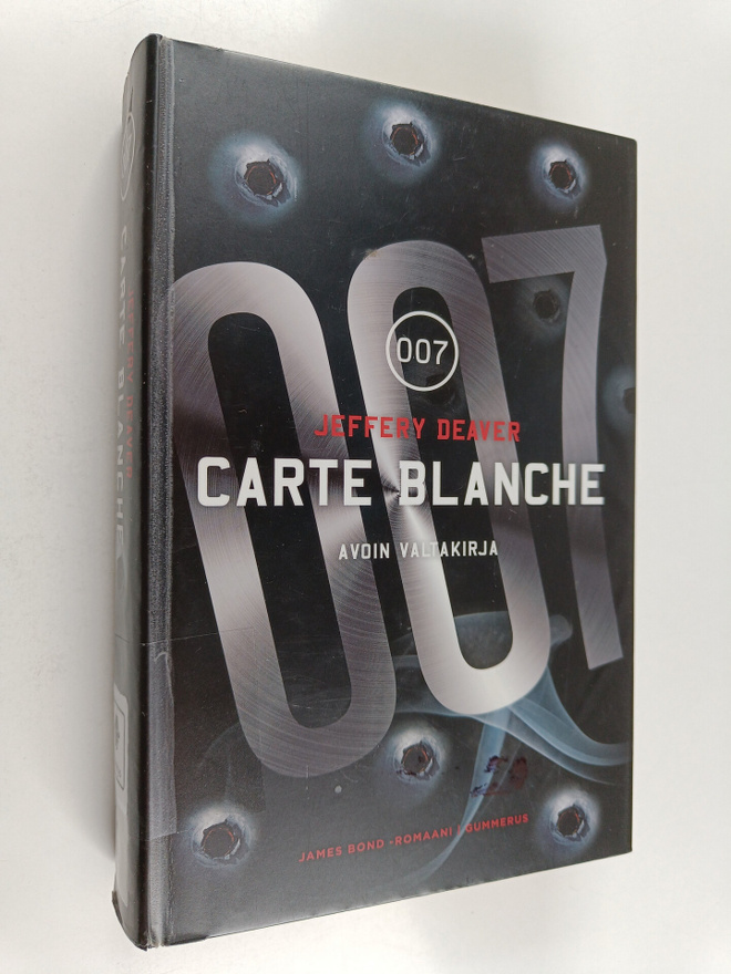 Jeffery Deaver : Carte blanche : avoin valtakirja