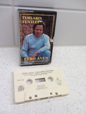 EERO  AVEN,  TUHLARIN  TUNTEET