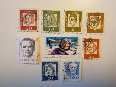 Postimerkki aihekokoelma henkilöitä 10 erilaista