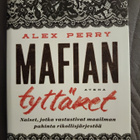 Alex Perry: Mafian tyttäret - pikkukuva 1