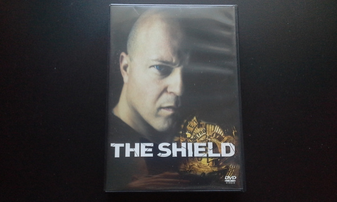 DVD: The Shield, Kausi 1. The Complete First Season 4xDVD