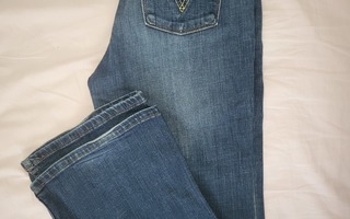 Levis farkut 629 Bootcut 30x30