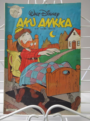 Aku Ankka 37 1984