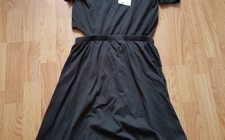Uusi LMTD mekko tytölle koko 158 cm