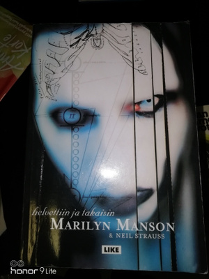 Marilyn Manson Helvettiin ja takaisin