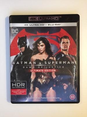 Batman v Superman (4K Ultra HD + Blu-ray) 2016