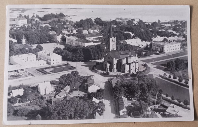 Loviisa nro 2181, kirkko, keskustaa, Velj. Karhumäki p. 1948
