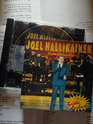 Joel Hallikainen - Konserttilavalla (CD)