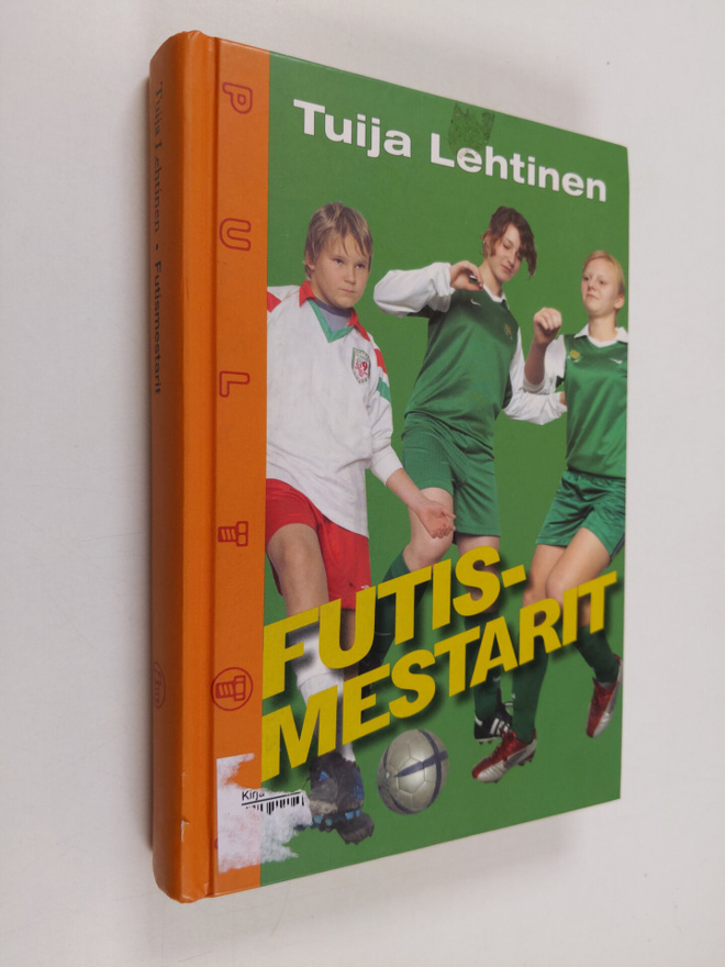 Tuija Lehtinen : Futismestarit