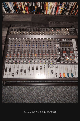 Myydään behringer europower 6000