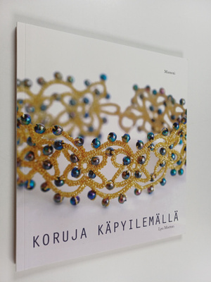 Lyn Morton : Koruja käpyilemällä