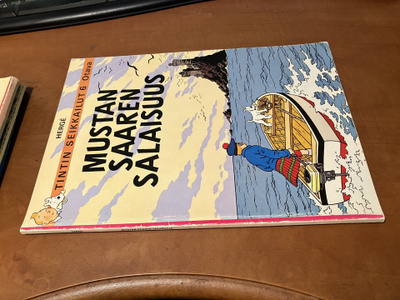 TINTIN SEIKKAILUT 6 MUSTAN SAAREN SALAISUUS HYVÄ