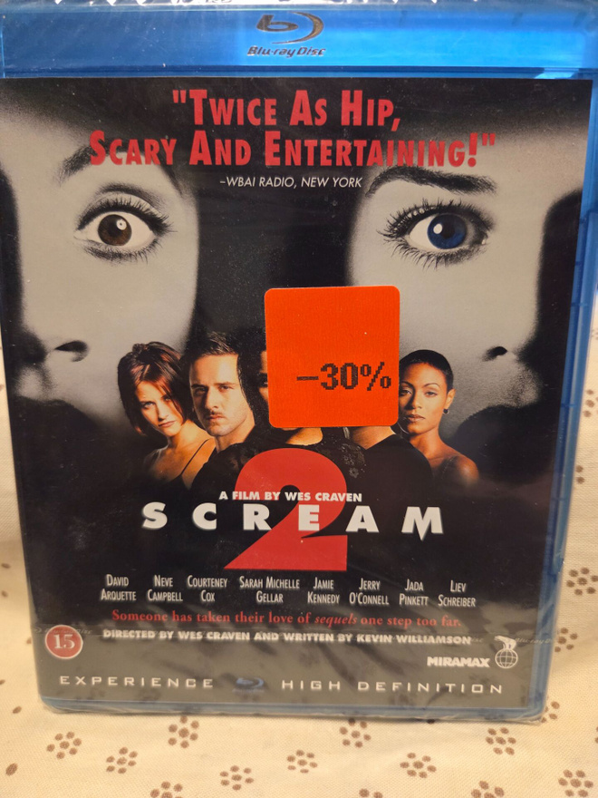 Scream 2 UUSI MUOVEISSA