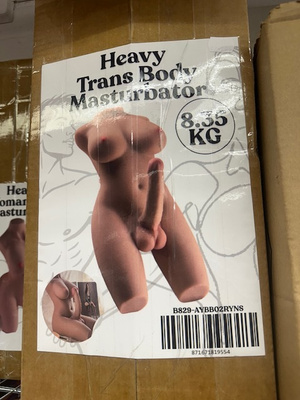 Merihelmi Trans masturbator - Iso ja tukeva