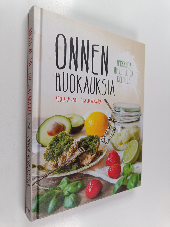 Noora Al-Ani ym. : Onnen huokauksia : herkkuja mielelle j...