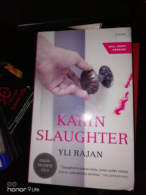 Karin Slaughter Yli rajan