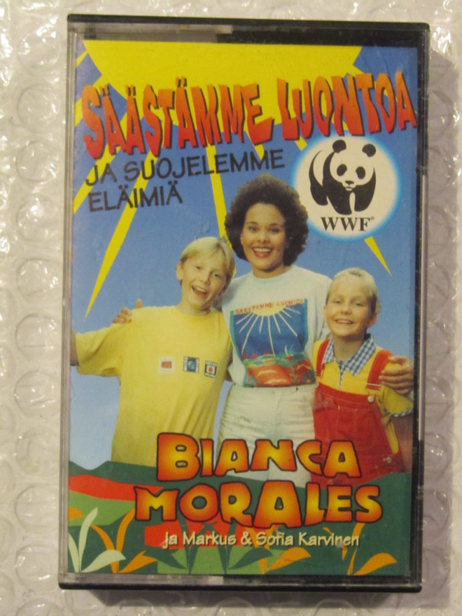 Bianca Morales • Säästämme luontoa C-Kasetti