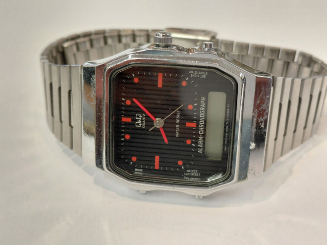 Vintage Men's Q&Q Ana-Digi Alarm Chronograph Quartz
