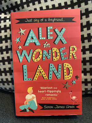 Simon James Green - Alex in Wonderland