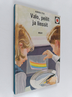 F. E. Newing : Valo, peilit ja linssit
