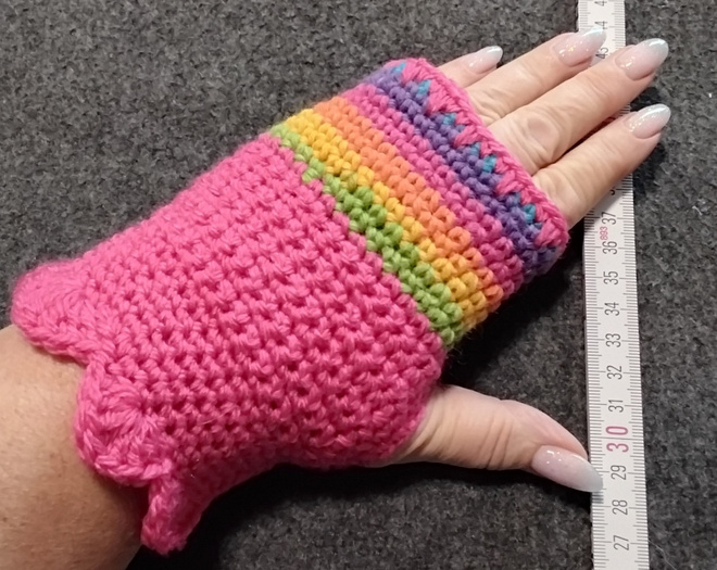 Alina´s Handmade käsityö RANTEENLÄMMITTIMET pinkki moniväri
