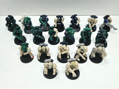 WH40K - 20kpl Space Marine figuureita (Rogue Trader) [K198]