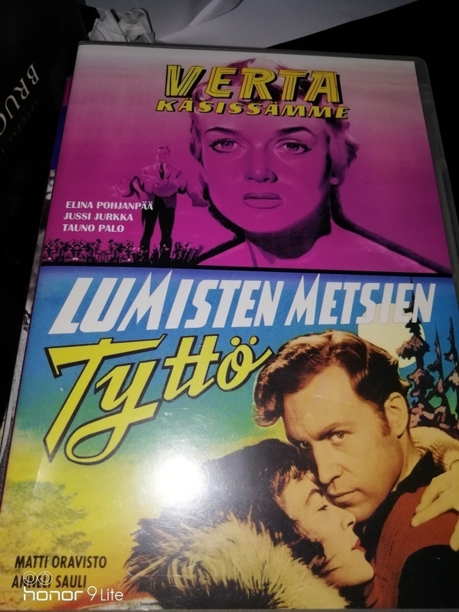 Verta käsissämme / Lumisten metsien tyttö