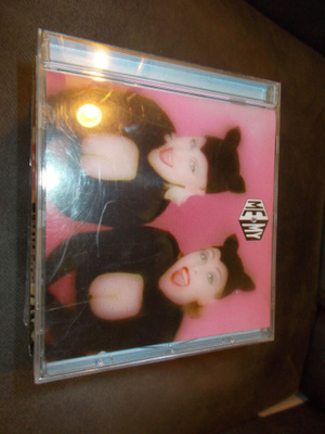 CD ME & MY ** ME & MY **