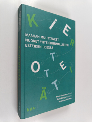 Harri Nieminen : Kiertoteitä : maahan muuttaneet nuoret y...