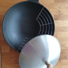 Valurautainen paella-/wok-pannu - pikkukuva 1